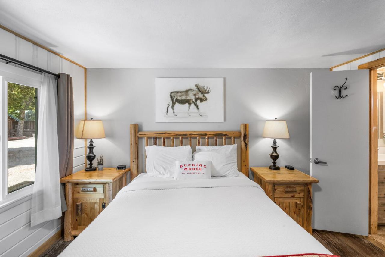 The Bucking Moose Ξενοδοχείο West Yellowstone Εξωτερικό φωτογραφία