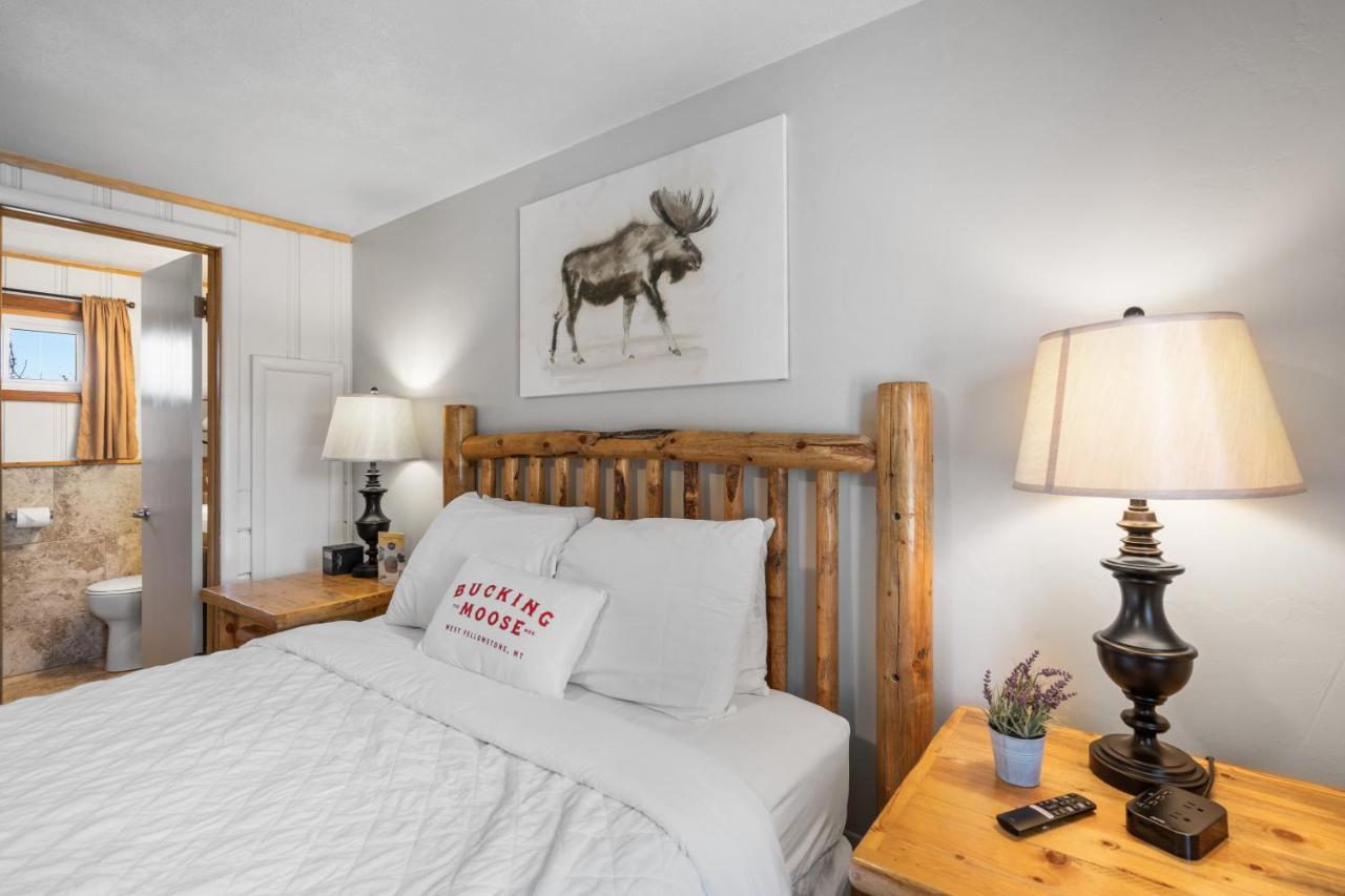 The Bucking Moose Ξενοδοχείο West Yellowstone Εξωτερικό φωτογραφία